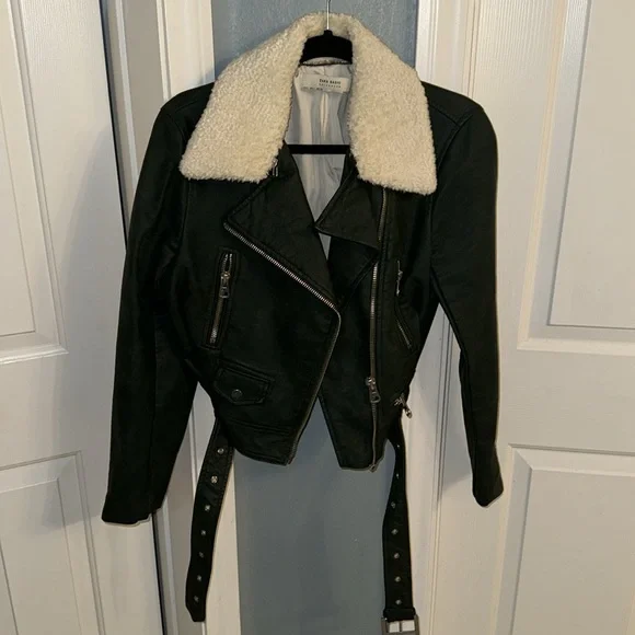 Zara faux leather moto jacket - Picture 2 of 6